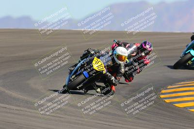 media/Oct-29-2022-CVMA (Sat) [[14c0aa3b66]]/Race 4 500 Supersport-350 Supersport/